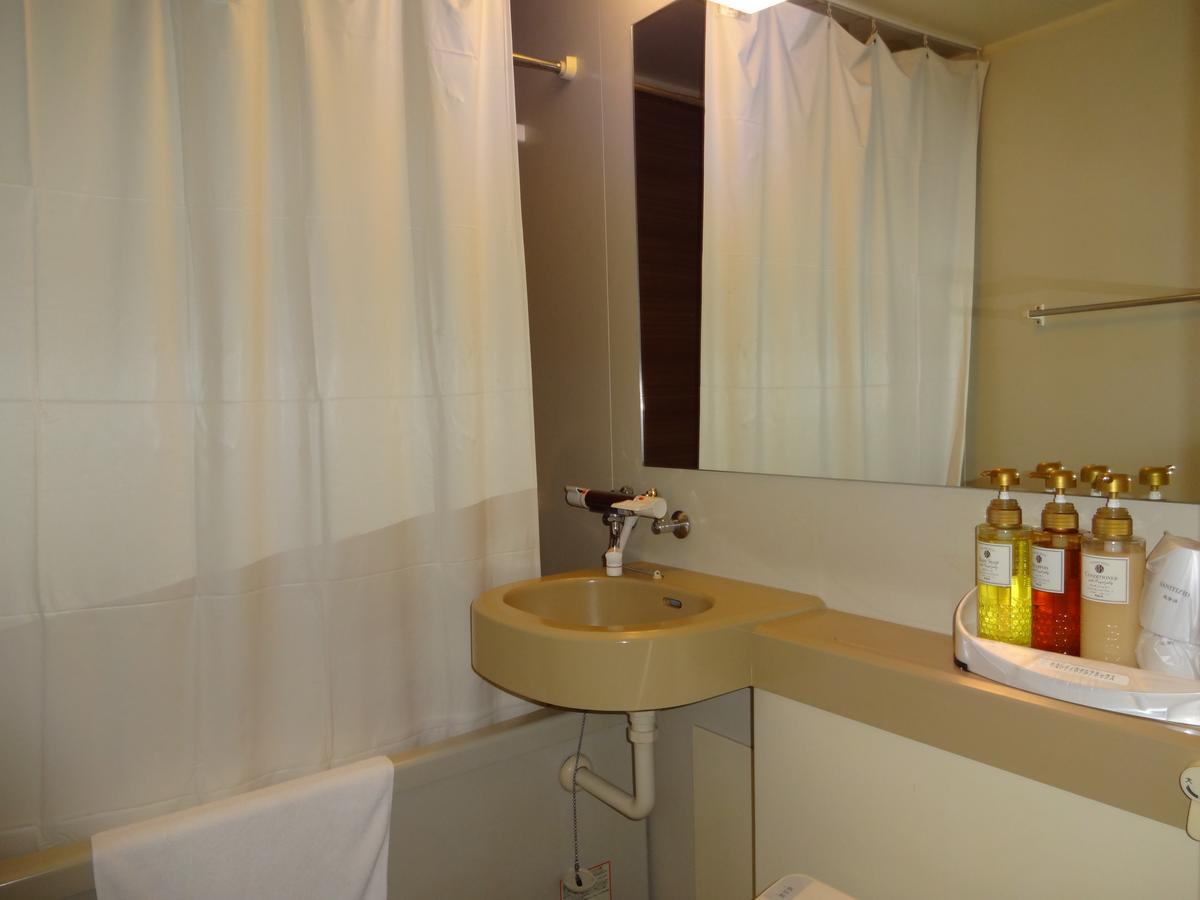 Ushiku City Hotel Annex Екстериор снимка